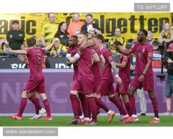 沃尔夫斯堡1-1战平奥格斯堡，保级形势依然严峻